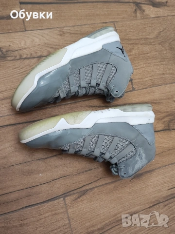 Баскетболни кецове Jordan, снимка 4 - Маратонки - 53143603