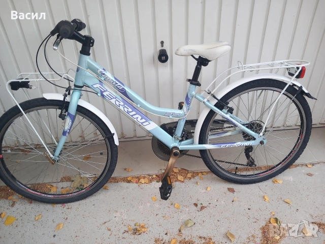 Детски алуминиев велосипед Ferrini 24", за дете 9/12 г., снимка 3 - Велосипеди - 54159108
