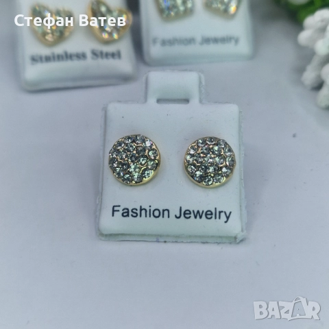 Обици „Crystal Spark Mini“ – медицинска стомана