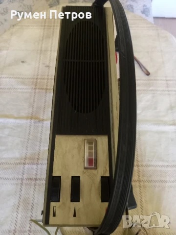 Магнетофон Tesla B57C, соц., снимка 6 - Антикварни и старинни предмети - 50977641