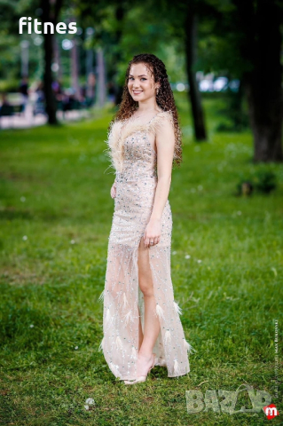 Бутикова абитуриентска рокля 