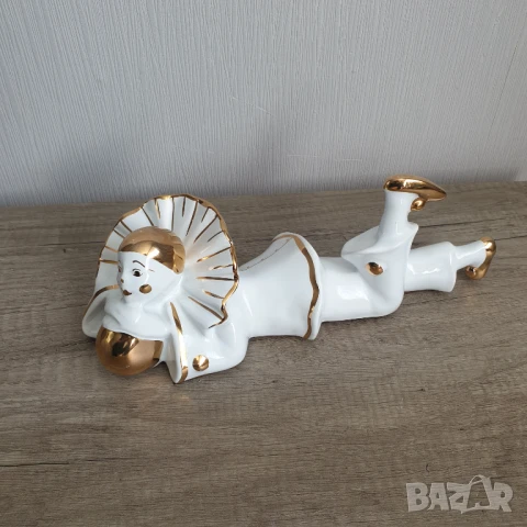 Порцеланова фигура клоун на Gilde Gold Dekor