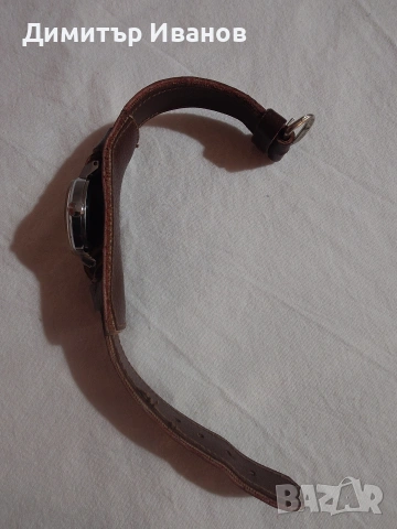 Заря - съветски механичен часовник, с ръчно навиване. В изключително състояние. , снимка 3 - Мъжки - 53194569