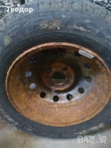 Продавам железни джанти за Форд Фиеста , снимка 8 - Гуми и джанти - 50803424