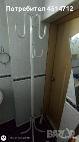 Бутикова метална закачалка 