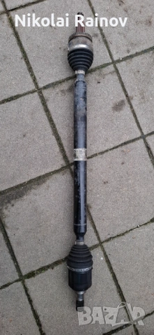 Полуоска предна дясна за Киа спортидж 2016 1,7crdi 115к.с.