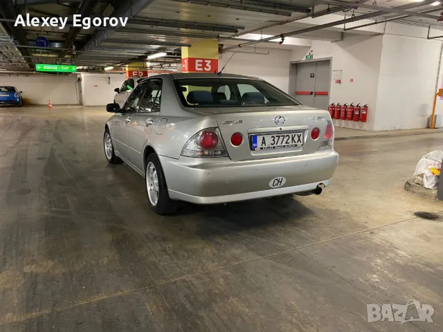 Lexus IS200, снимка 10 - Автомобили и джипове - 46862877