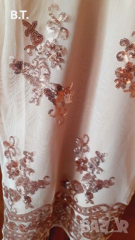 Продавам - Дамска официална рокля с пайети - бежова на цвят., снимка 3 - Рокли - 45254539