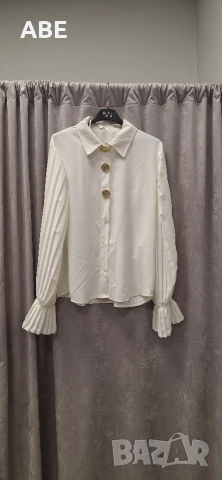 Риза със солирани ръкави