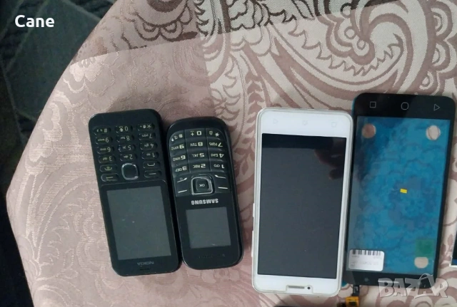 Nokia, Samsung телефони на части