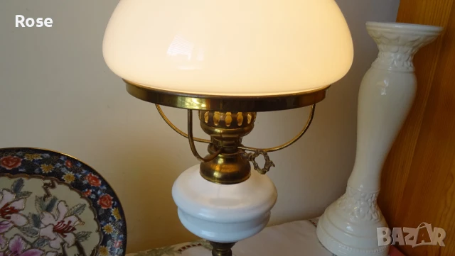 Голяма настолна лампа  в стил Рустик, метал, стъкло и порцеланова част., снимка 9 - Настолни лампи - 51184033