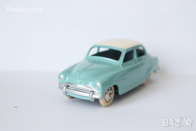 DINKY TOYS SIMCA 9 ARONDE МОДЕЛ КОЛИЧКА, снимка 3 - Колекции - 53125100