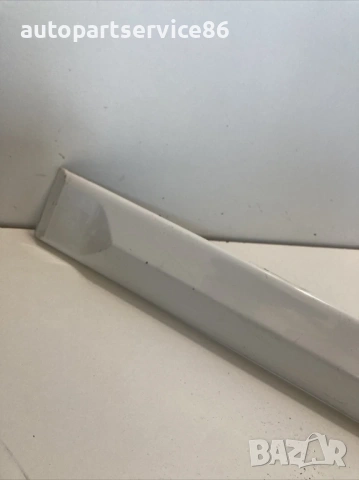 Лява задна декоративна лайсна за врата бяла за KIA Rio 1.5 CRDi (2009) 87733-1G600, снимка 3 - Части - 53284712