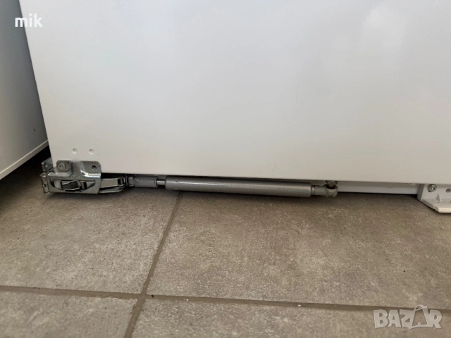 Малък фризер за вграждане Либхер 4 чекмеджета, снимка 6 - Фризери - 53703372