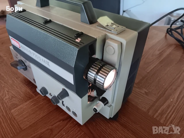 Eumig Mark S 710D Lux Super 8 Video, снимка 7 - Плейъри, домашно кино, прожектори - 50693466