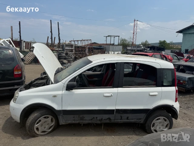 Фиат Панда, снимка 4 - Автомобили и джипове - 51051367