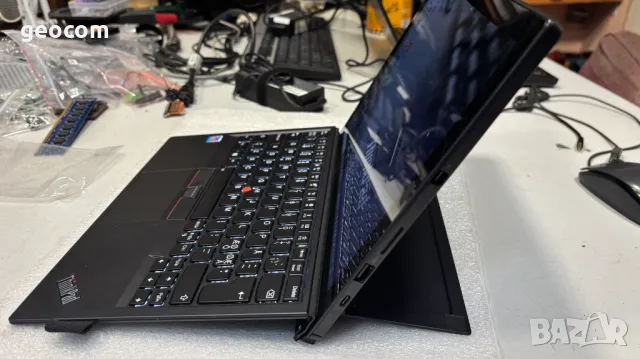 Lenovo ThinkPad X1 Tablet (12" 2K IPS Touch,i7-7Y75,8GB,256GB,2xCAM,BTU,Type-C,mDP,Keyboard), снимка 7 - Лаптопи за работа - 47490997