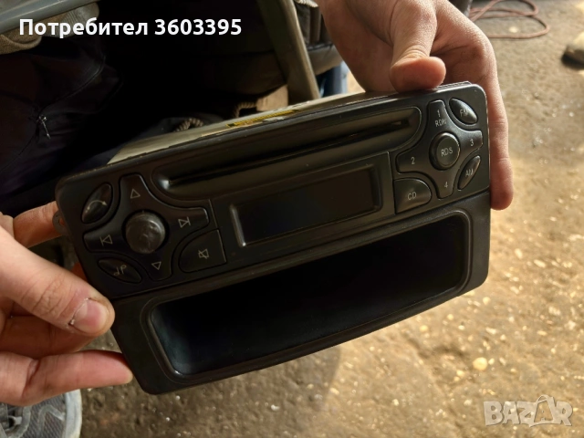 Cd за  Mercedes w203, снимка 3 - Части - 54177495