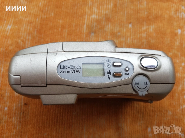 Фотоапарат NIKON , снимка 3 - Фотоапарати - 53685213