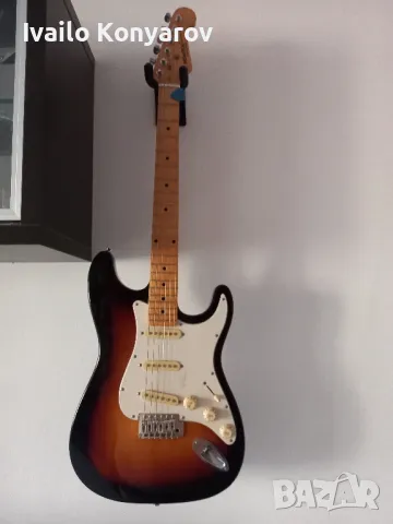 Продавам китара"Roytek stratocaster"., снимка 1 - Китари - 46876149