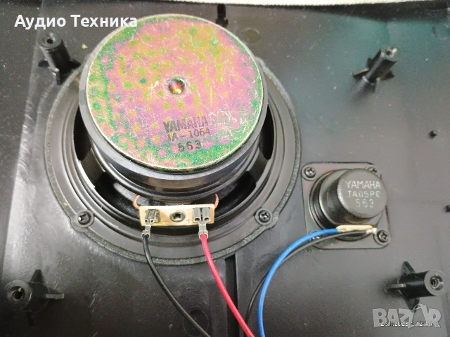 Двулентови супер компактни тонколони YAMAHA NS-E80. Изпращам видео. , снимка 15 - Тонколони - 52547032