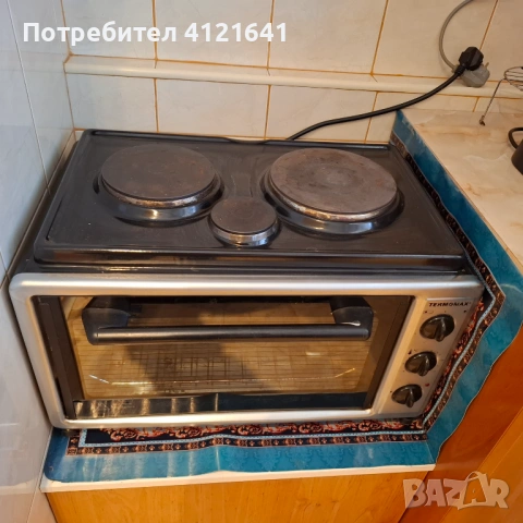 Малка печка с 3 котлона и фурна