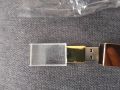 Стъклена светеща USB flash ЮСБ флаш памет 64 GB свободна памет за запис 58 GB, снимка 3