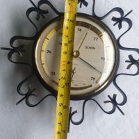 Барометър и термометър с метален обков, снимка 7 - Антикварни и старинни предмети - 45401181