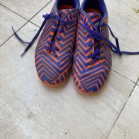 Бутонки Adidas, 38 номер, снимка 2 - Футбол - 45477046