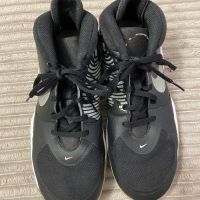 Обувки Nike , снимка 2 - Маратонки - 45179728