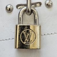 Дамски кожени кецове Louis Vuitton - 36/37, снимка 2 - Кецове - 45539848