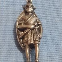 Метална фигура играчка KINDER SURPRISE древен войн рицар за КОЛЕКЦИОНЕРИ 27361, снимка 1 - Колекции - 45448548