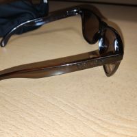 Oakley Frogskins  Made in USA, снимка 8 - Слънчеви и диоптрични очила - 45126331