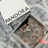 Pandora гривна розово злато , снимка 1 - Гривни - 45012749