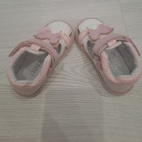 Бебешки сандали за момиче , снимка 3 - Детски сандали и чехли - 45318806