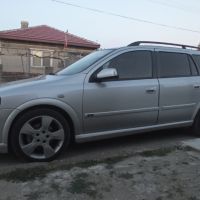 Продава Опел Астра , снимка 1 - Автомобили и джипове - 45136942