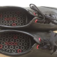 Почти нови черни спортни обувки ессо., снимка 1 - Дамски ежедневни обувки - 45913873