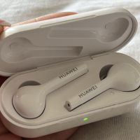 Bluetooth слушалки Huawei , снимка 4 - Безжични слушалки - 45158950