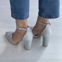 Дамски затворени сандали с ток и бляскави линии, отразяващи вашия уникален стил, снимка 6 - Сандали - 45209966