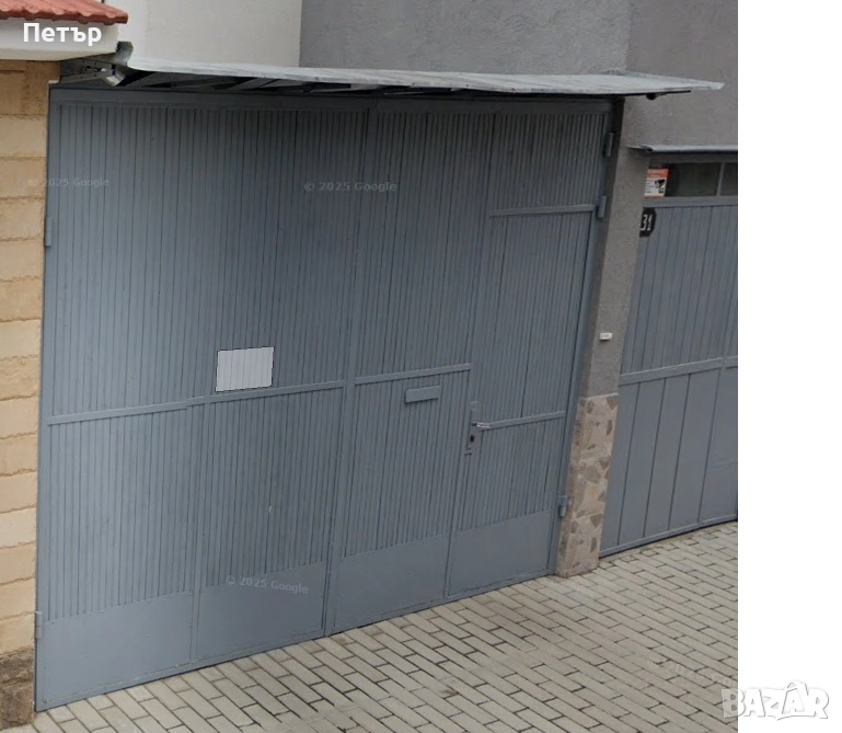 Голяма масивна гаражна с входна врата, снимка 1