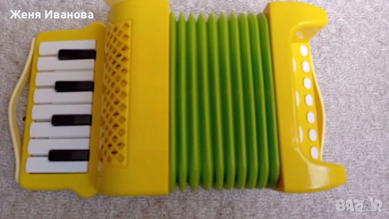 Малък детски акордеон, снимка 1