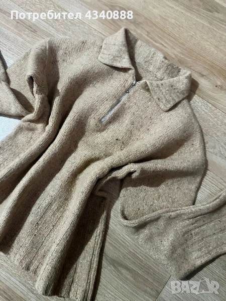 Пуловер с яка, снимка 1