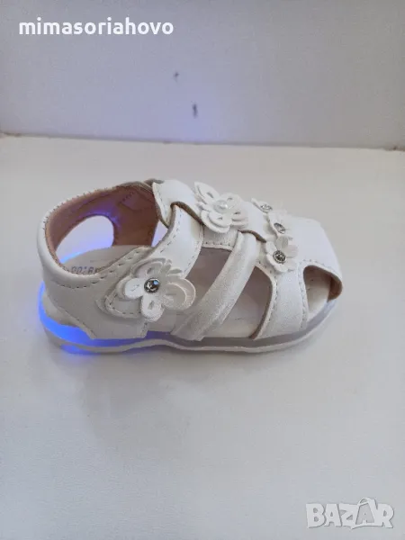 Детски светещи сандали 7138, снимка 1