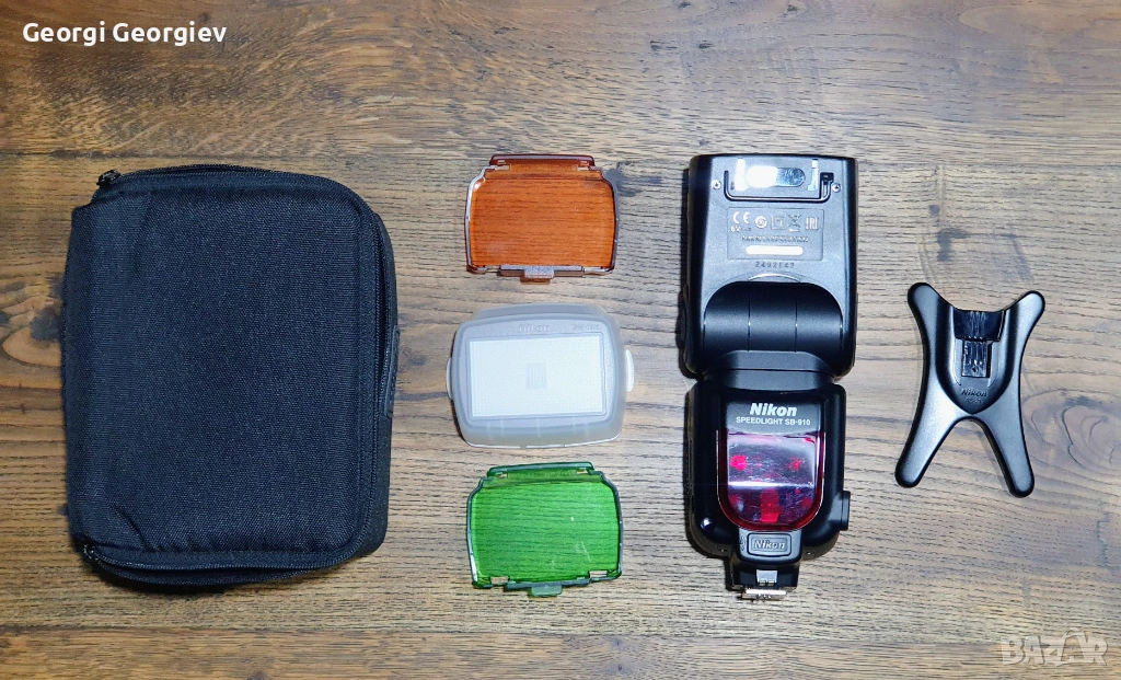 Комплект Светкавица Nikon SB-910 + TTL радиосинхронизатори (Yongnuo) за Nikon, снимка 1