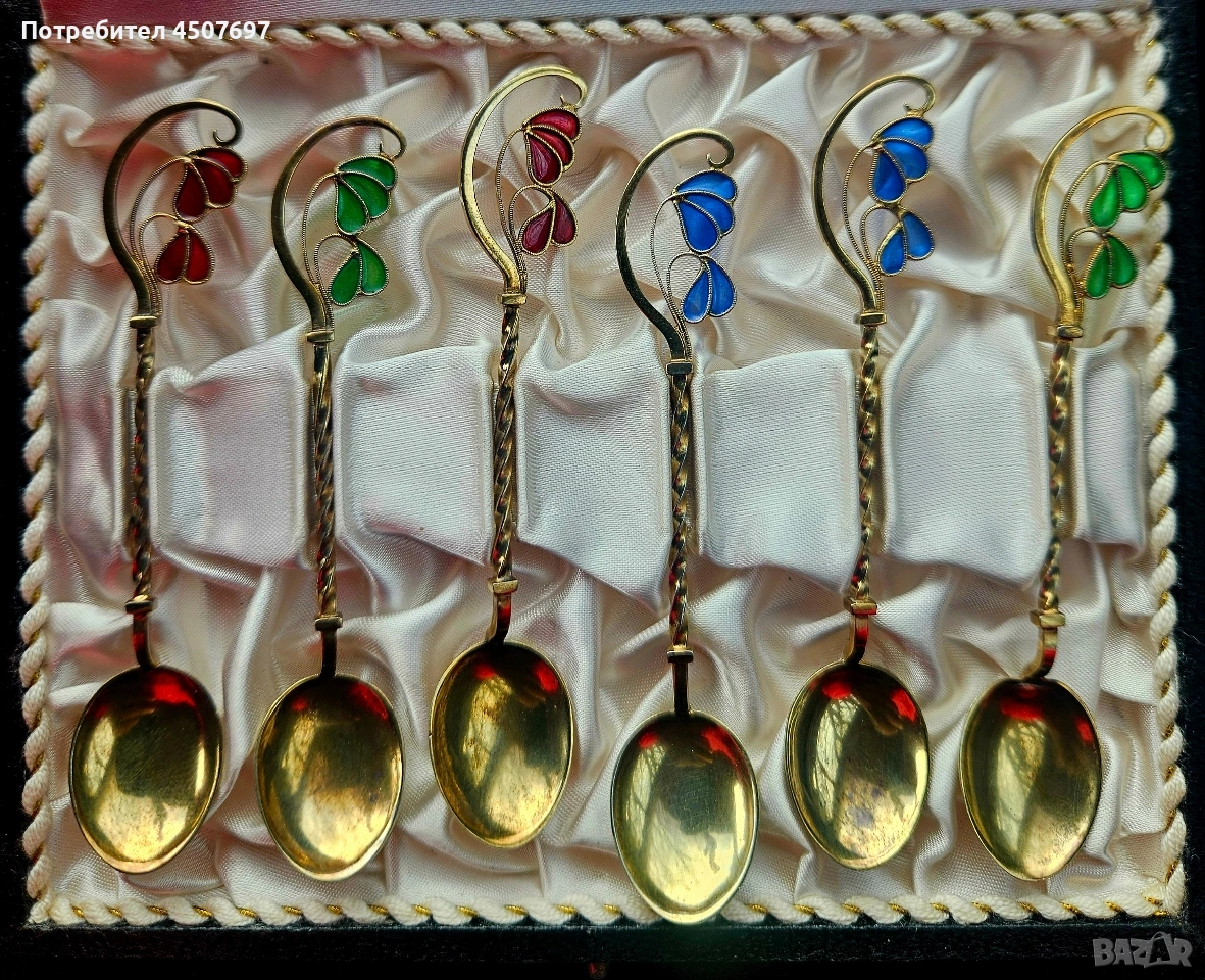 Красиви сребърни лъжици с емайл Plique-а-Jour., снимка 1