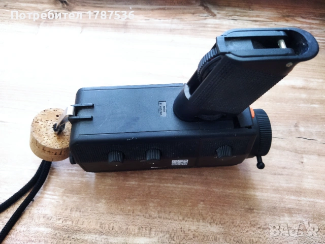 Super 8 филмова камера – модел Eumig Nautica, произведена от австрийската компания Eumig. 📽️,състоя, снимка 3 - Други ценни предмети - 53747129