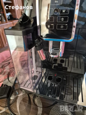 Предлагам кафеавтомат Делонги динамика ECAM 350.50.B, снимка 10 - Кафемашини - 51005735