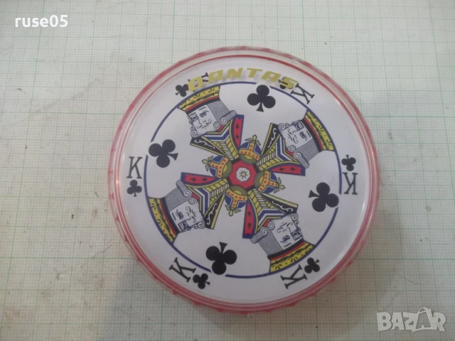 Карти за игра кръгли стари