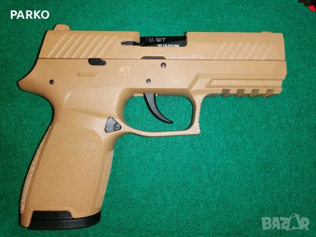 Sig Sauer p 320 , снимка 2 - Газово оръжие - 46885258