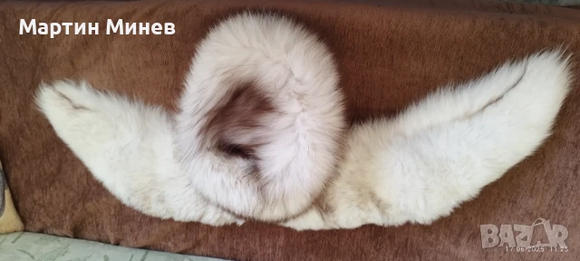 Продавам дамски кожени шапка и шал-яка